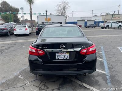 2017 Nissan Altima 2.5 SV   - Photo 6 - Visalia, CA 93292