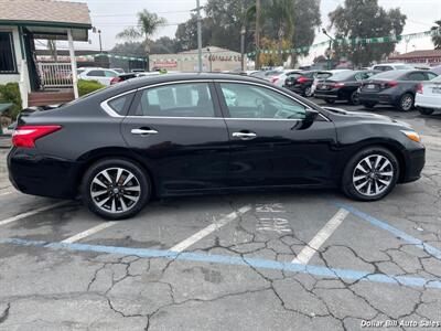 2017 Nissan Altima 2.5 SV   - Photo 8 - Visalia, CA 93292