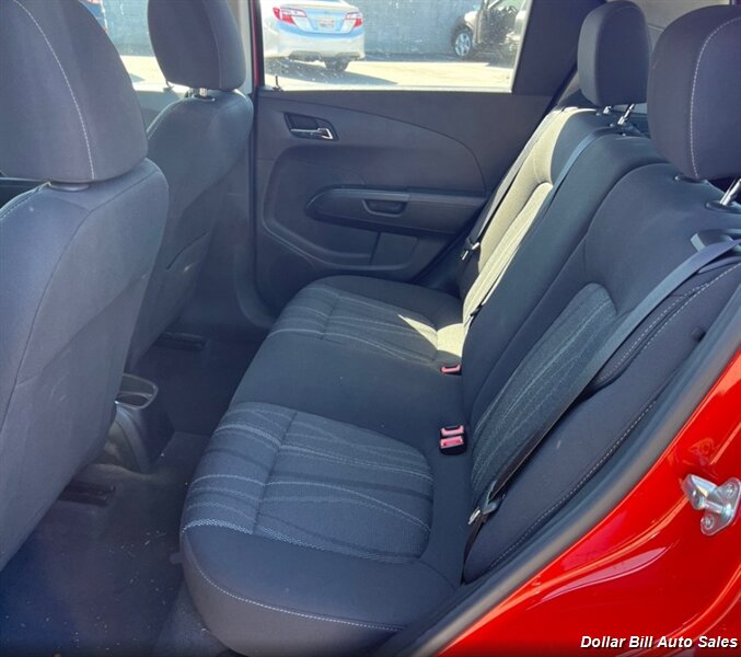 2012 Chevrolet Sonic LT - Photo 6 - Visalia, CA 93292
