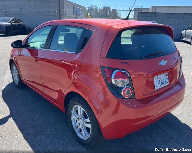2012 Chevrolet Sonic LT - Photo 4 - Visalia, CA 93292