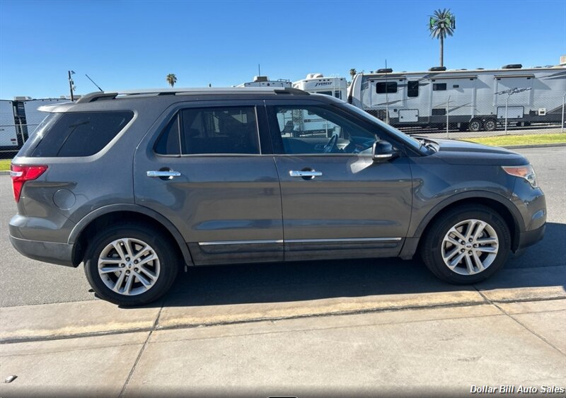 2015 Ford Explorer XLT   - Photo 1 - Visalia, CA 93292