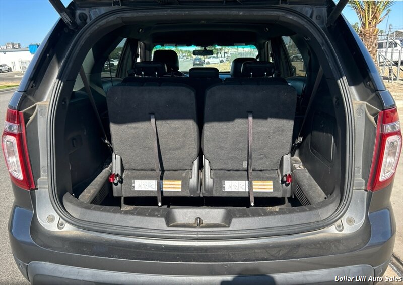 2015 Ford Explorer XLT - Photo 5 - Visalia, CA 93292