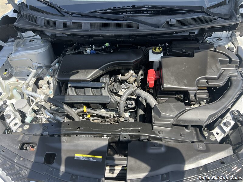 2017 Nissan Rogue Sport SL - Photo 13 - Visalia, CA 93292