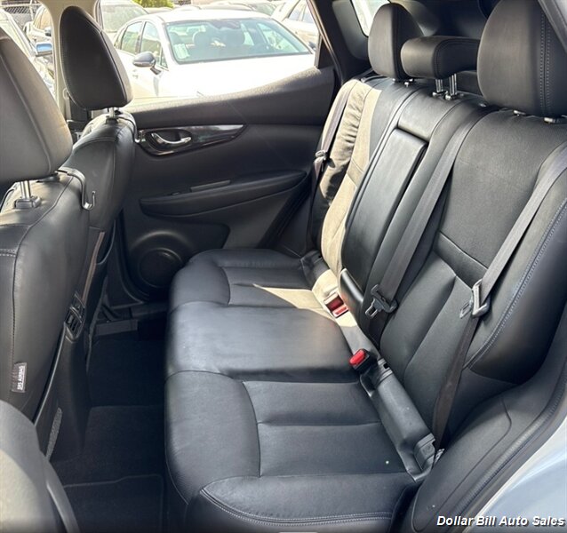 2017 Nissan Rogue Sport SL - Photo 7 - Visalia, CA 93292