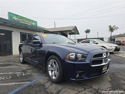 2013 Dodge Charger SXT Sedan