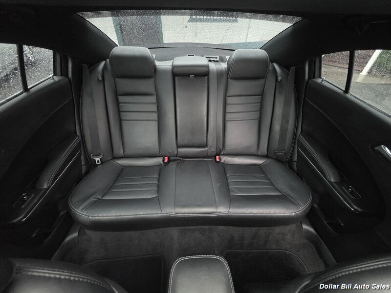 2013 Dodge Charger SXT - Photo 12 - Visalia, CA 93292