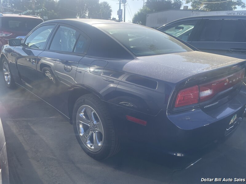 2013 Dodge Charger SXT   - Photo 3 - Visalia, CA 93292