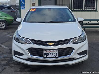 2017 Chevrolet Cruze LT Auto Sedan