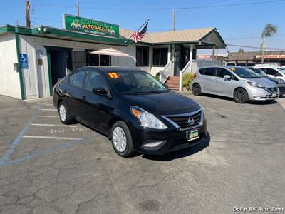 2017 Nissan Versa 1.6 S Plus   - Photo 1 - Visalia, CA 93292