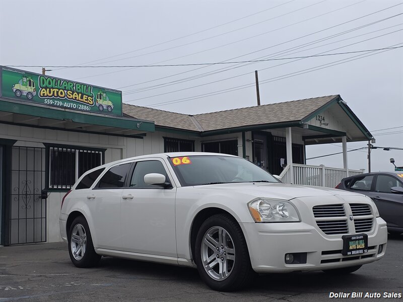 2006 Dodge Magnum SXT  
