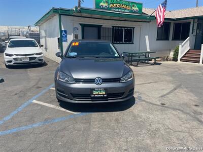 2015 Volkswagen Golf TSI S   - Photo 2 - Visalia, CA 93292