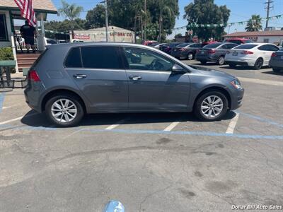 2015 Volkswagen Golf TSI S   - Photo 8 - Visalia, CA 93292