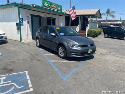 2015 Volkswagen Golf TSI S   - Photo 1 - Visalia, CA 93292