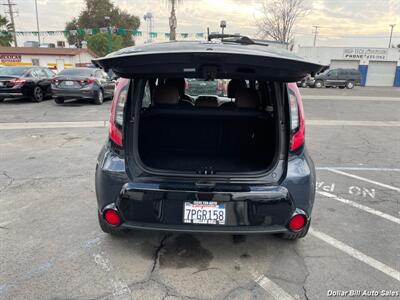 2016 Kia Soul +   - Photo 12 - Visalia, CA 93292