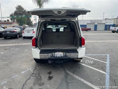 2004 Nissan Armada SE   - Photo 12 - Visalia, CA 93292