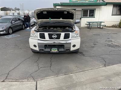 2004 Nissan Armada SE   - Photo 9 - Visalia, CA 93292