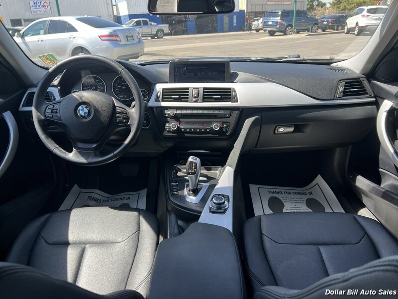 2013 BMW 328i - Photo 12 - Visalia, CA 93292