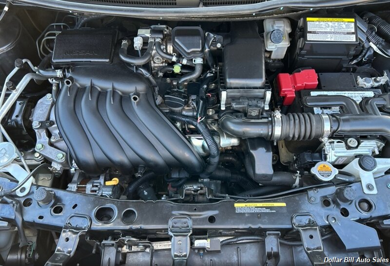 2019 Nissan Versa SV - Photo 9 - Visalia, CA 93292