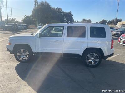 2017 Jeep Patriot Latitude   - Photo 4 - Visalia, CA 93292