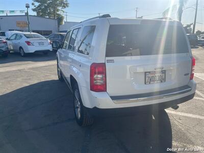 2017 Jeep Patriot Latitude   - Photo 5 - Visalia, CA 93292