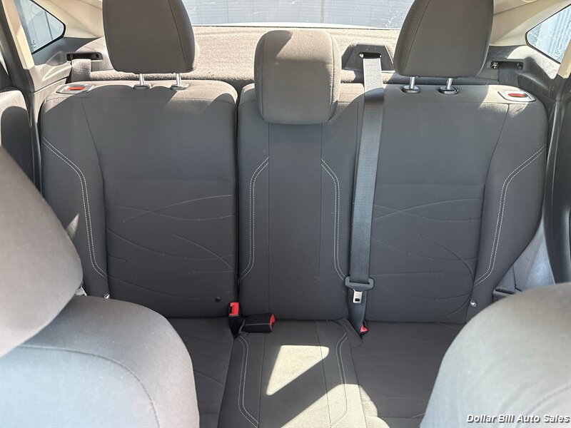 2014 Ford Fiesta SE - Photo 5 - Visalia, CA 93292