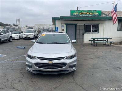 2018 Chevrolet Malibu LT   - Photo 2 - Visalia, CA 93292