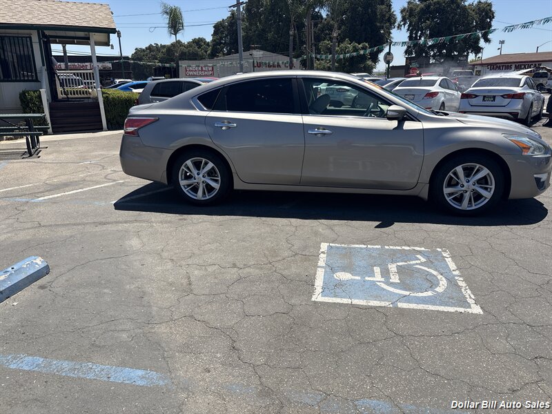 2015 Nissan Altima 2.5 SV - Photo 8 - Visalia, CA 93292