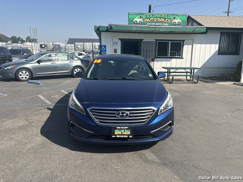 2016 Hyundai SONATA SE   - Photo 1 - Visalia, CA 93292