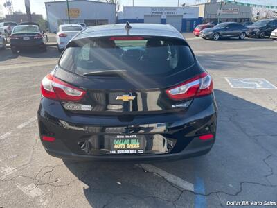 2017 Chevrolet Cruze Premier Auto   - Photo 6 - Visalia, CA 93292