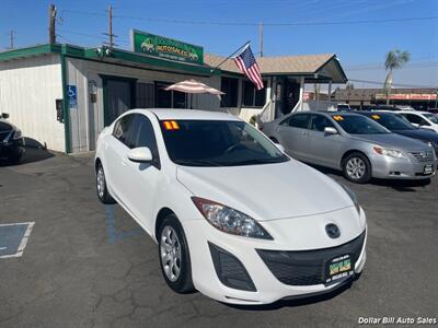 2011 Mazda Mazda3 i Sport   - Photo 1 - Visalia, CA 93292