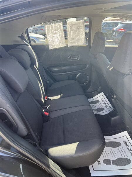 2019 Honda HR-V EX - Photo 10 - Visalia, CA 93292