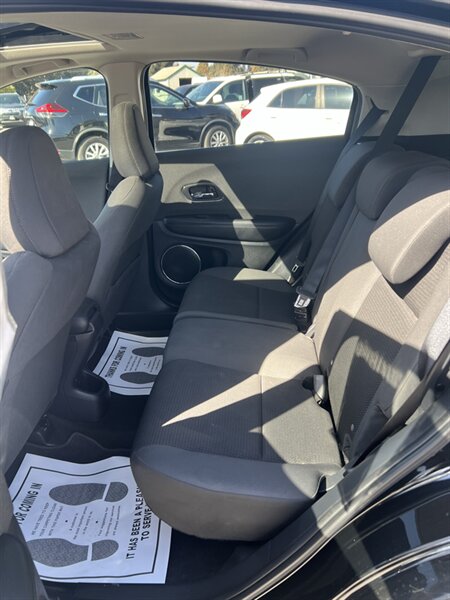 2019 Honda HR-V EX - Photo 8 - Visalia, CA 93292