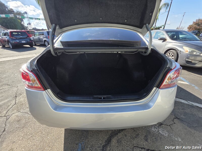 2013 Nissan Altima 2.5 S - Photo 10 - Visalia, CA 93292