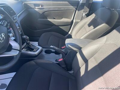 2019 Hyundai ELANTRA SEL   - Photo 10 - Visalia, CA 93292