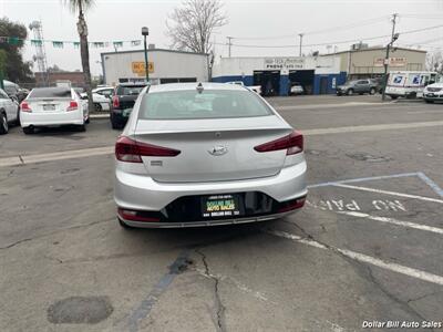 2019 Hyundai ELANTRA SEL   - Photo 5 - Visalia, CA 93292