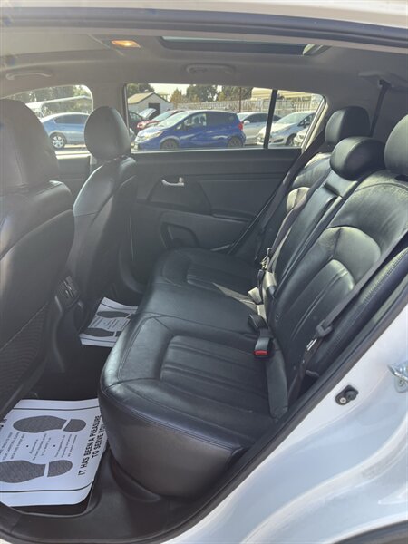 2016 Kia Sportage EX - Photo 8 - Visalia, CA 93292