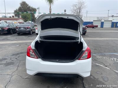 2019 Nissan Versa SV   - Photo 12 - Visalia, CA 93292