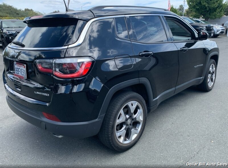 2018 Jeep Compass Limited - Photo 4 - Visalia, CA 93292