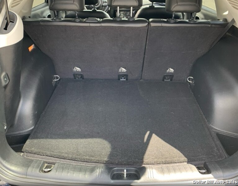 2018 Jeep Compass Limited - Photo 9 - Visalia, CA 93292