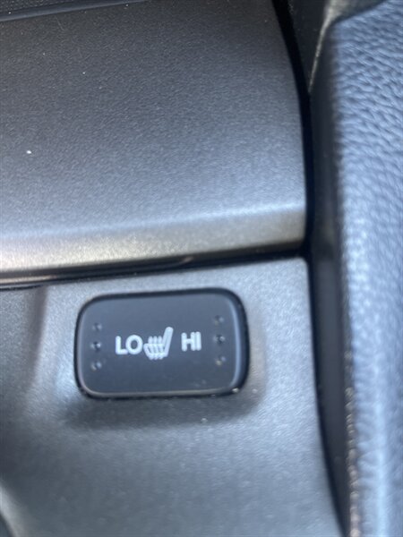 2011 Honda Accord EX-L V6   - Photo 11 - Visalia, CA 93292