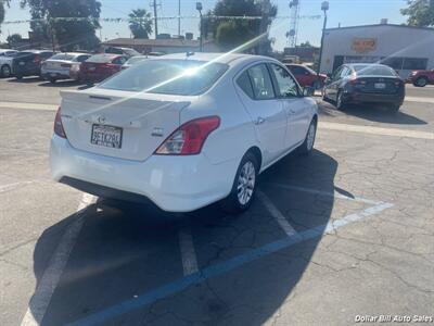 2018 Nissan Versa SV   - Photo 7 - Visalia, CA 93292