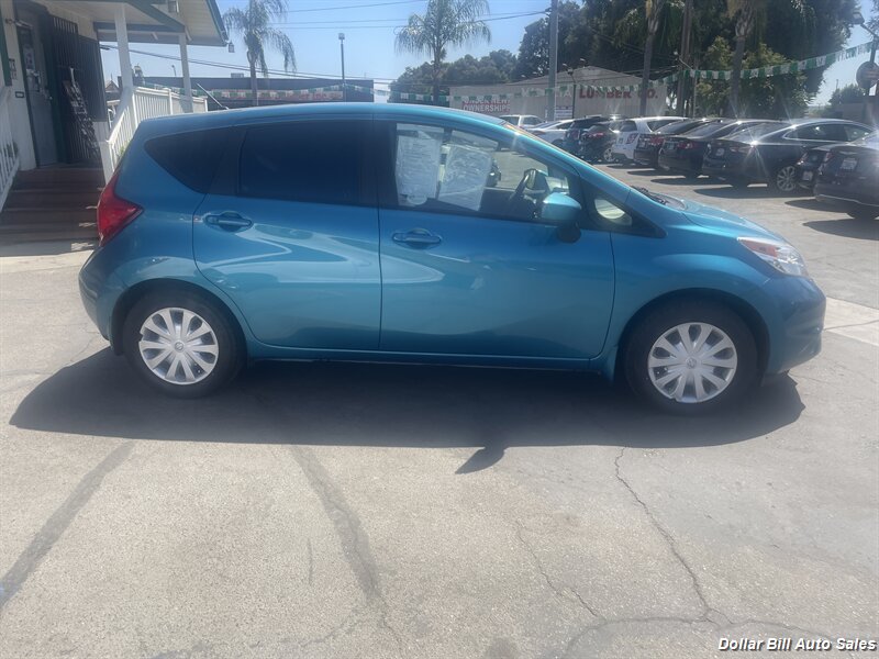 2015 Nissan Versa Note SV   - Photo 8 - Visalia, CA 93292