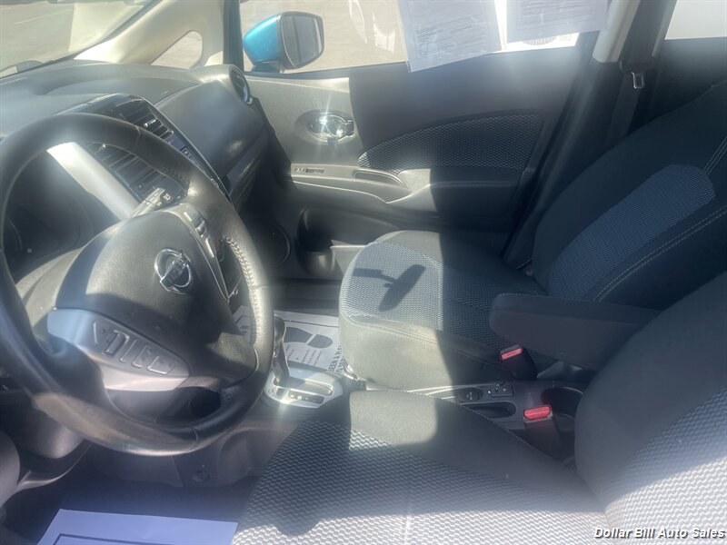 2015 Nissan Versa Note SV   - Photo 10 - Visalia, CA 93292