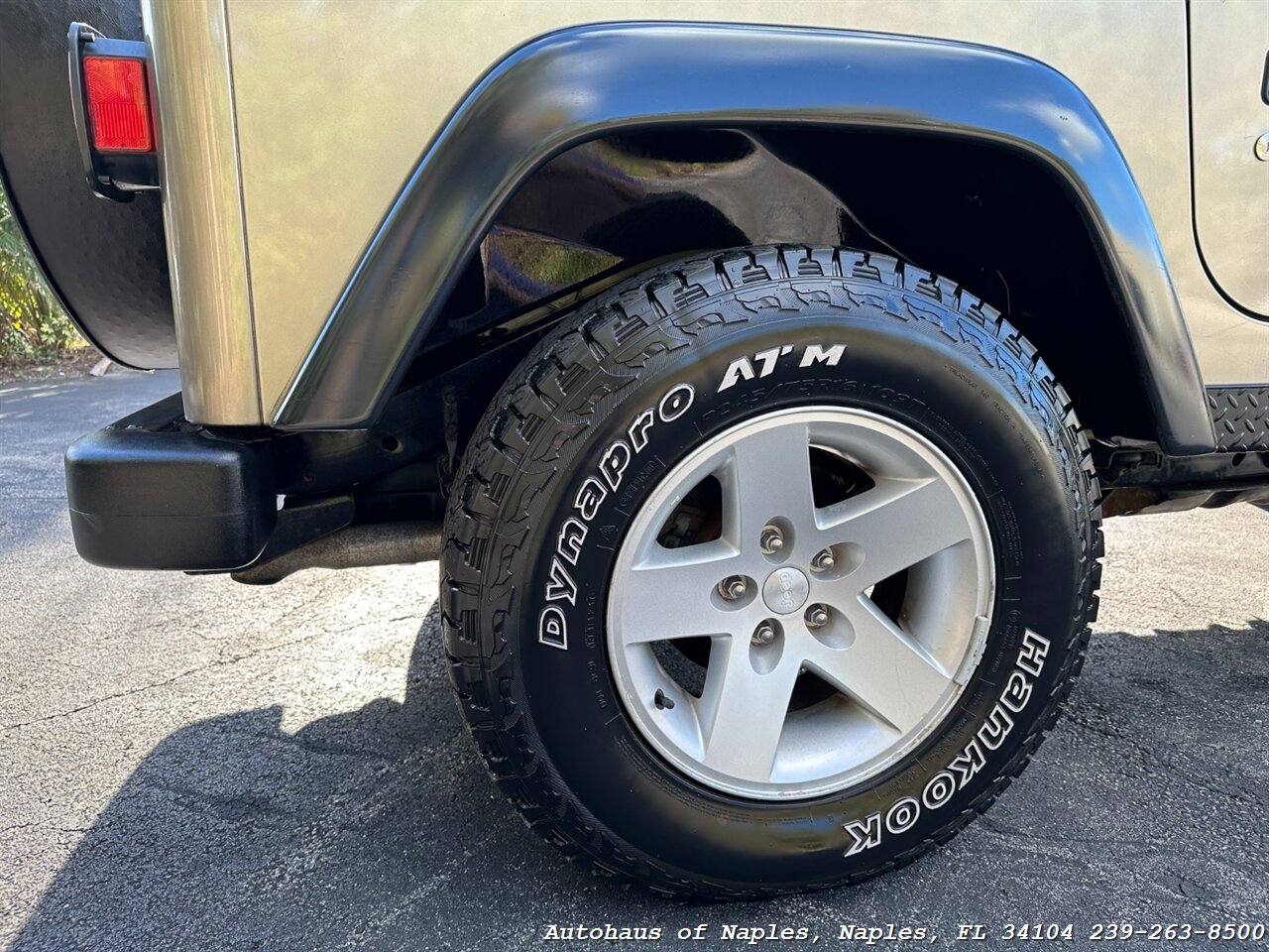 2004 Jeep Wrangler Rubicon 2dr Rubicon   - Photo 11 - Naples, FL 34104