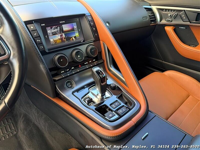 2018 Jaguar F-TYPE 340HP   - Photo 24 - Naples, FL 34104