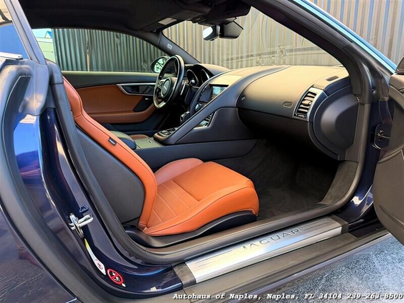 2018 Jaguar F-TYPE 340HP   - Photo 25 - Naples, FL 34104