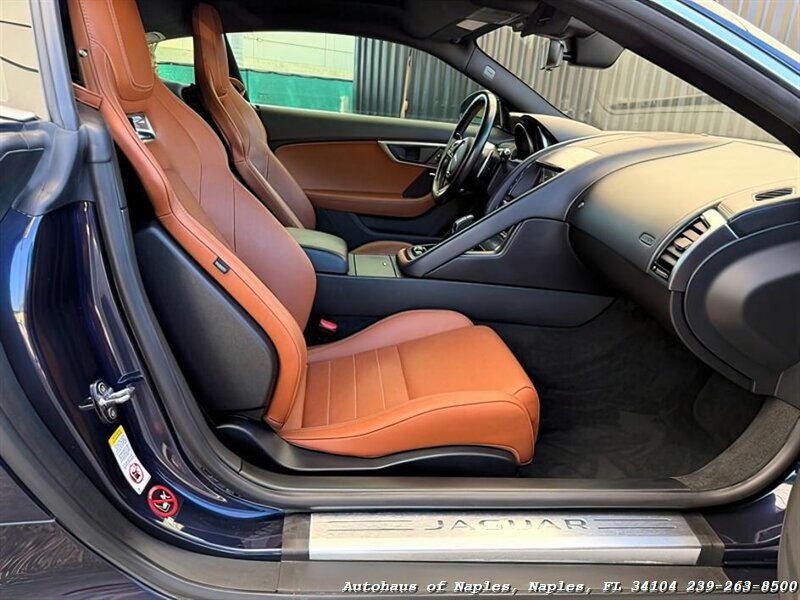 2018 Jaguar F-TYPE 340HP   - Photo 26 - Naples, FL 34104