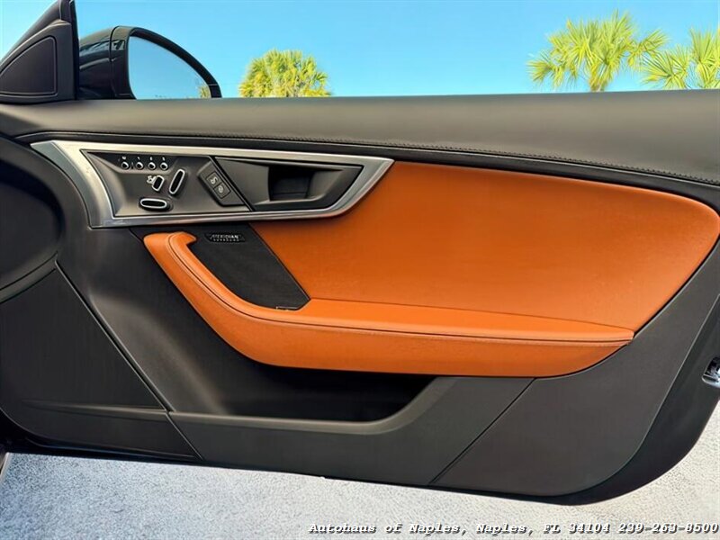 2018 Jaguar F-TYPE 340HP   - Photo 29 - Naples, FL 34104
