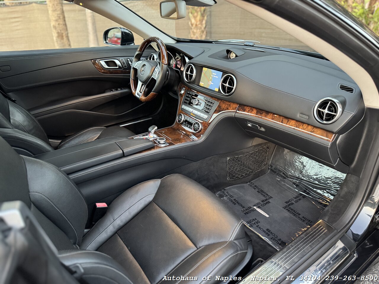 2013 Mercedes-Benz SL 550   - Photo 46 - Naples, FL 34104