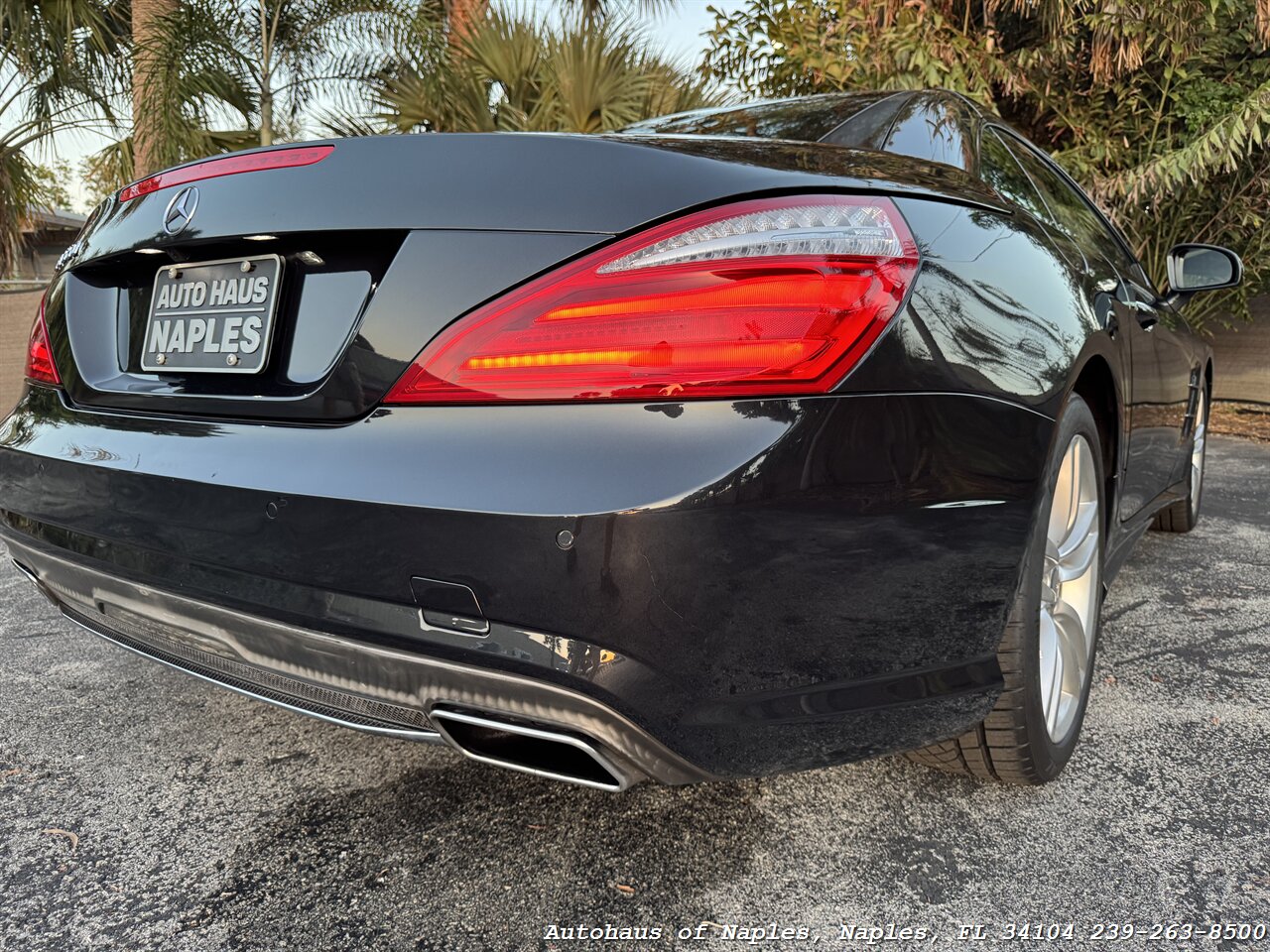 2013 Mercedes-Benz SL 550   - Photo 33 - Naples, FL 34104